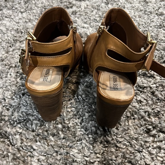 Block heeled open toe - Picture 3 of 4